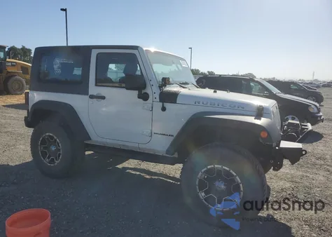2010 Jeep Wrangler Rubicon z USA, uszkodzony, nr VIN 1J4BA6D18AL221240